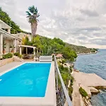 Villa Luxury Beachfront Anemos Hvar With Pool *