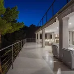 Luxury Beachfront Anemos Hvar With Pool