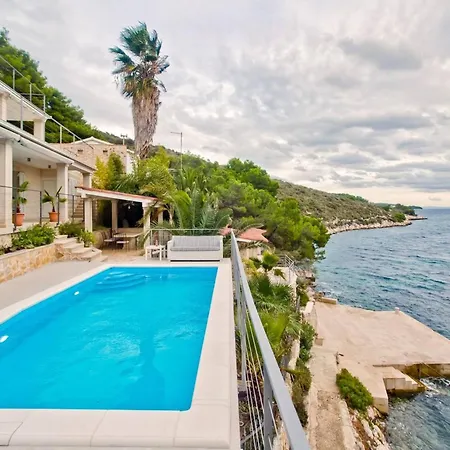 Villa Luxury Beachfront Anemos Hvar With Pool *
