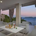 Willa Luxury Beachfront Anemos Hvar With Pool
